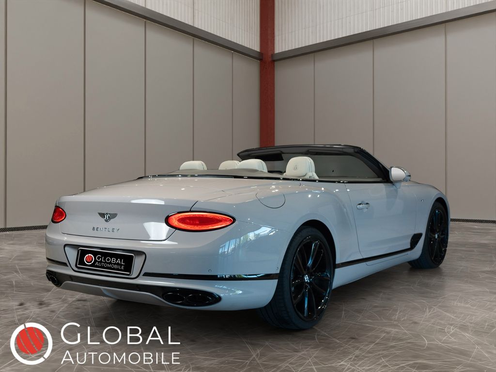 Bentley Continental GTC 2022