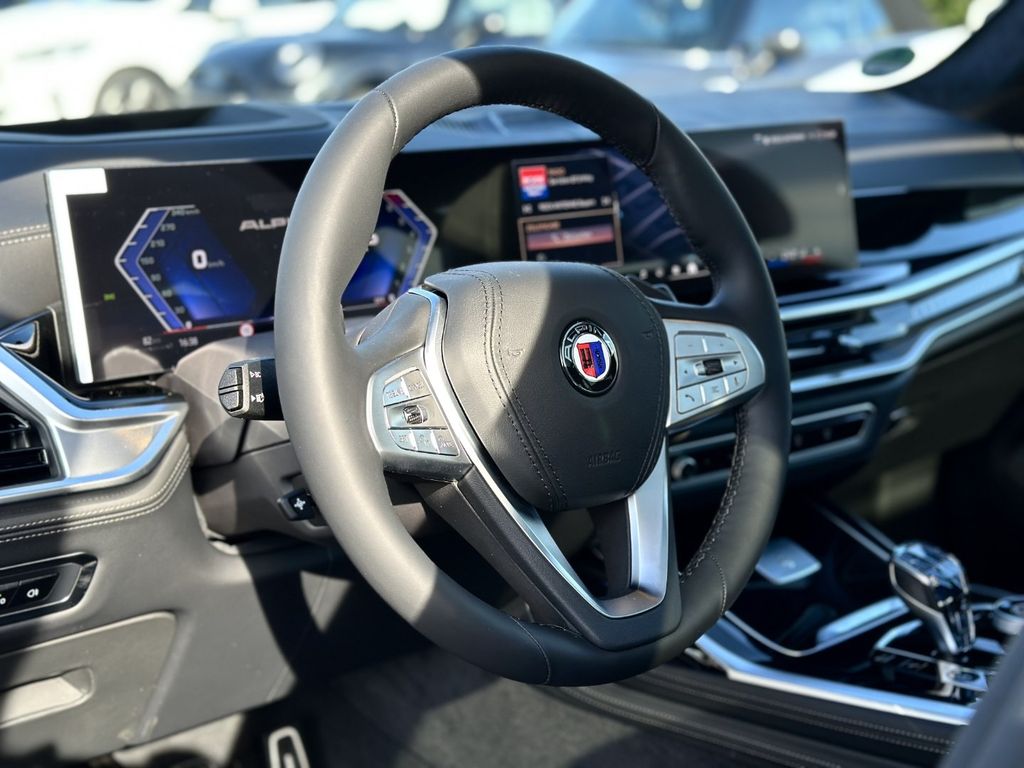 ALPINA XB7 2025