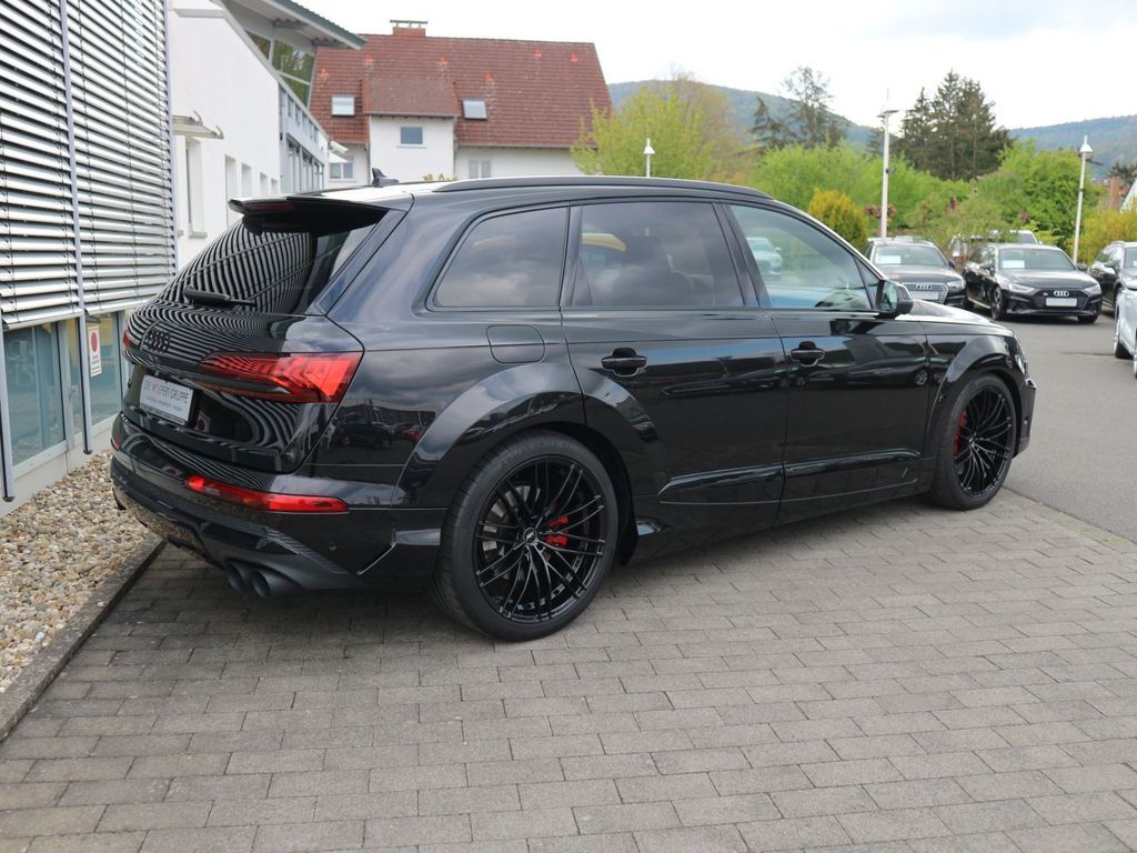 Audi SQ7 2025