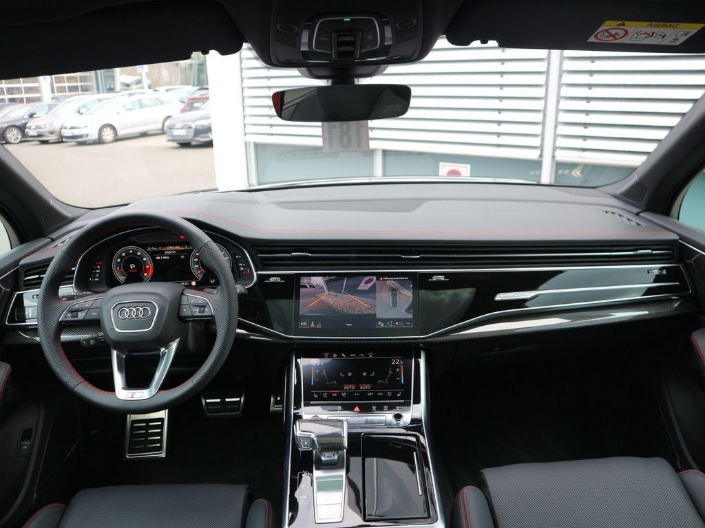 Audi SQ7 2025