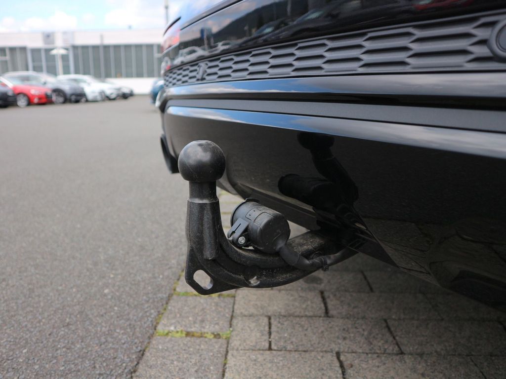 Audi SQ7 2025