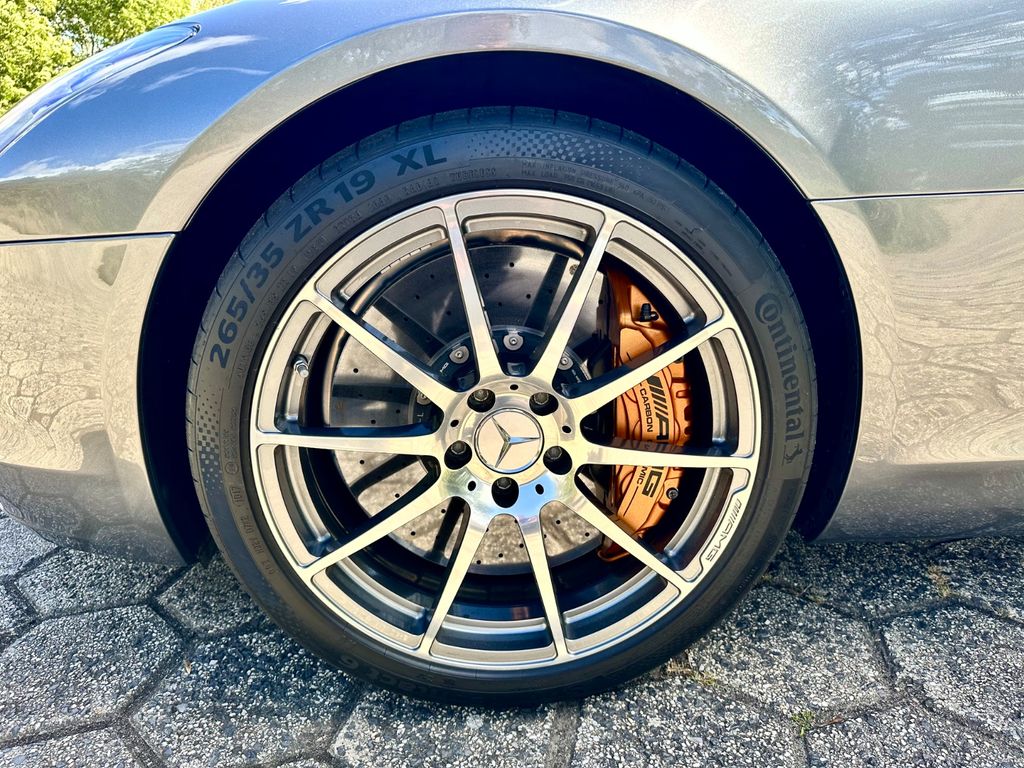 Mercedes-Benz SLS AMG 2012