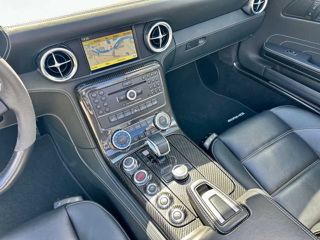 Mercedes-Benz SLS AMG 2012