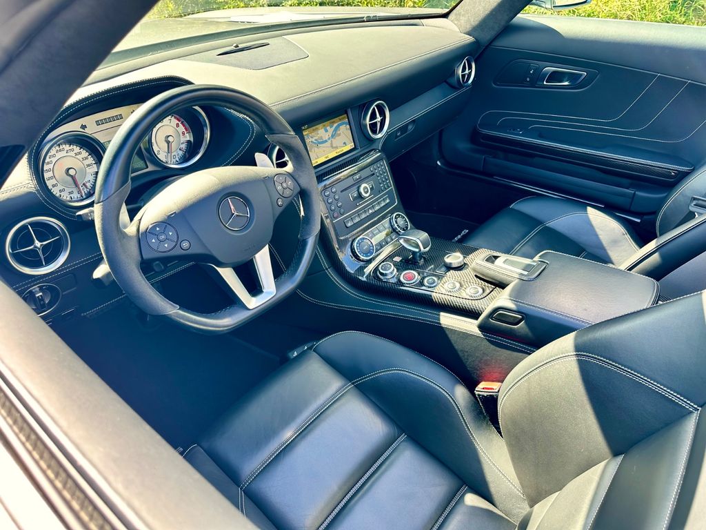 Mercedes-Benz SLS AMG 2012