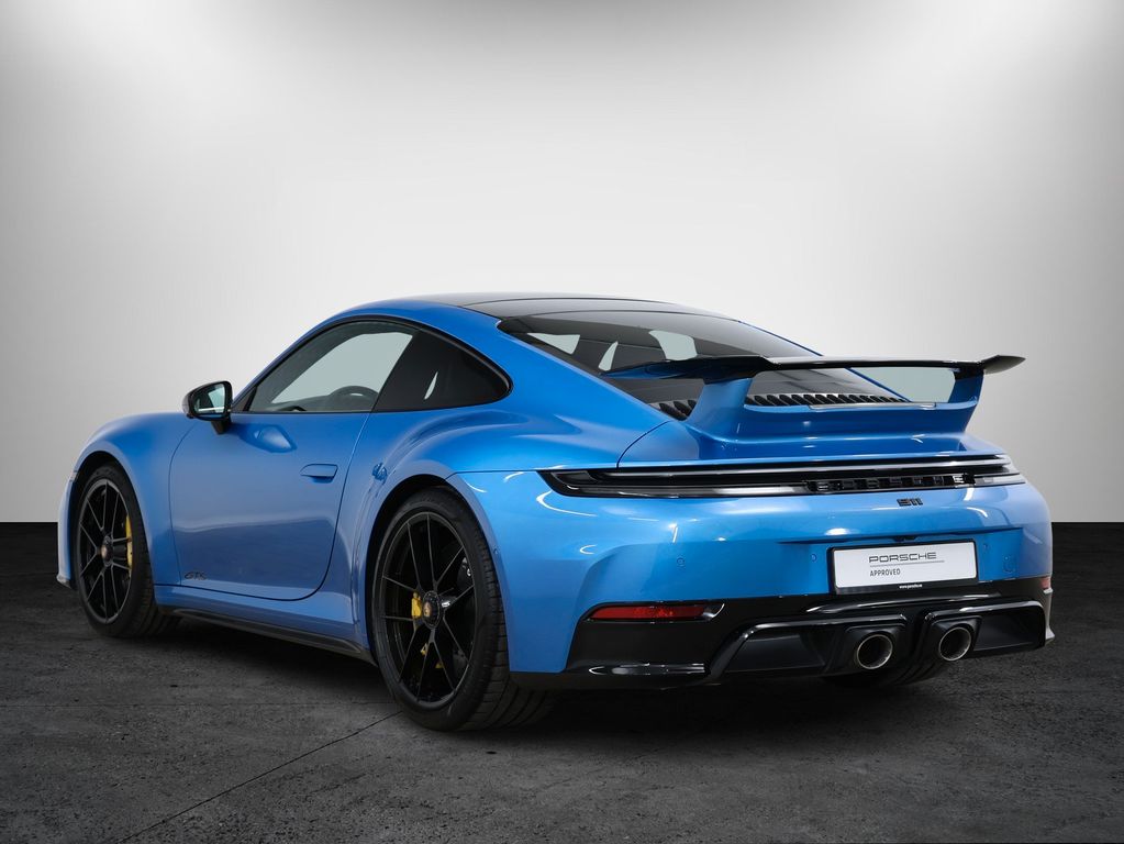 Porsche 992 2025