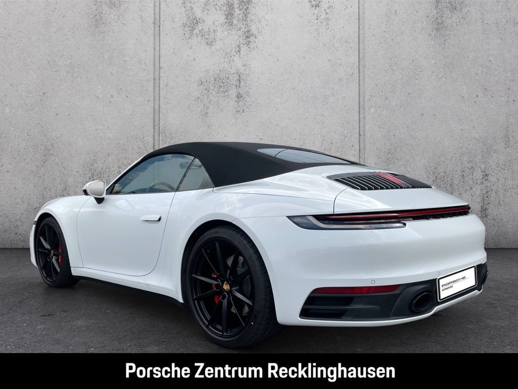 Porsche 992 2024