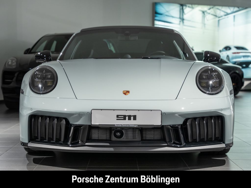 Porsche 992 2025