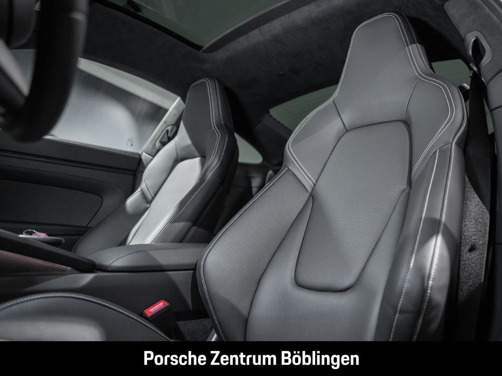 Porsche 992 2025
