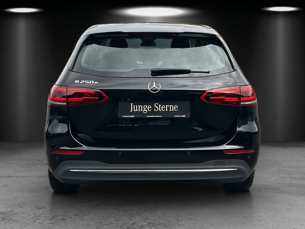 Mercedes-Benz B 250 2022