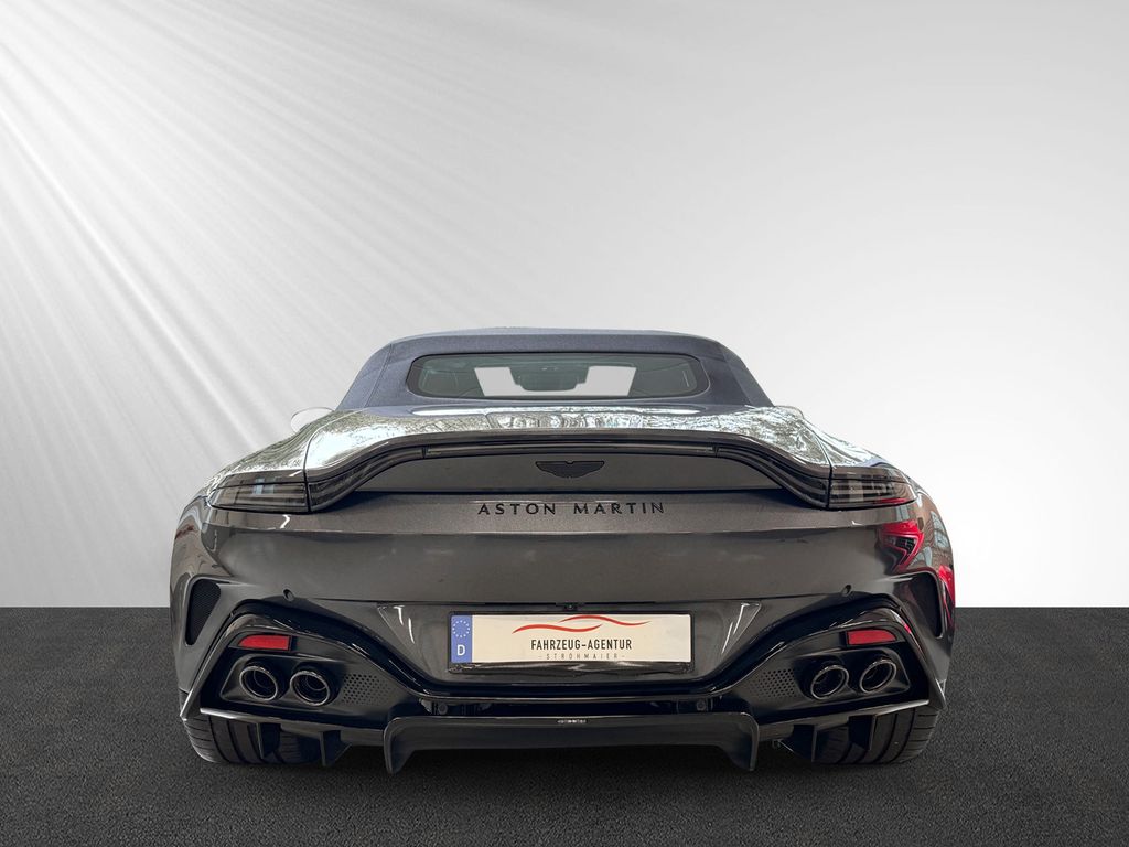 Aston Martin V8 Vantage 2025