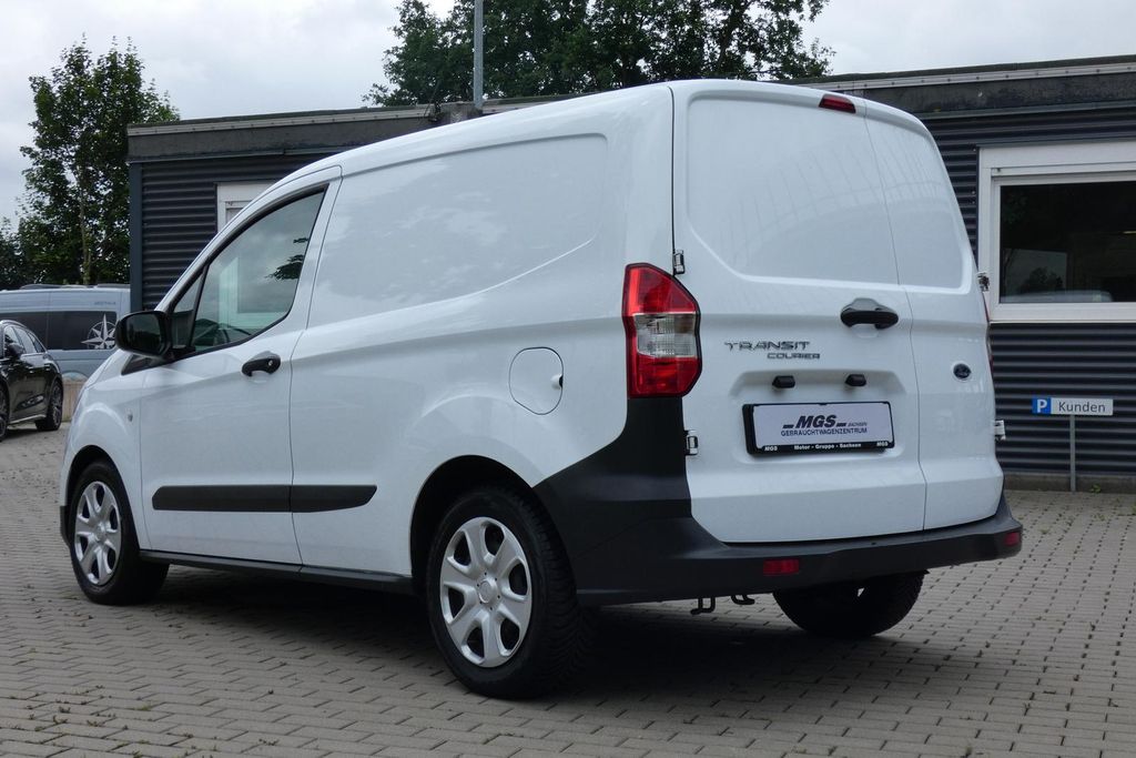 Ford Transit Courier 2022