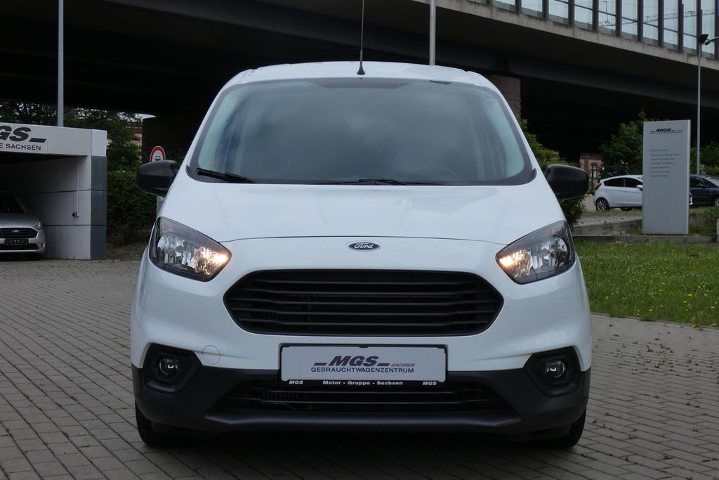 Ford Transit Courier 2022