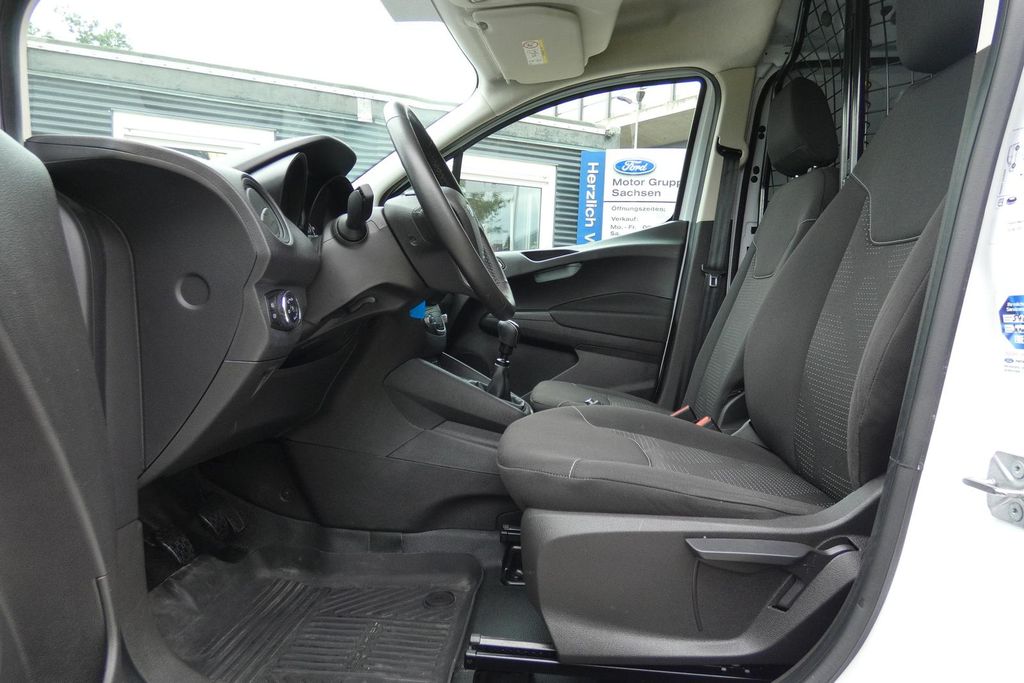 Ford Transit Courier 2022