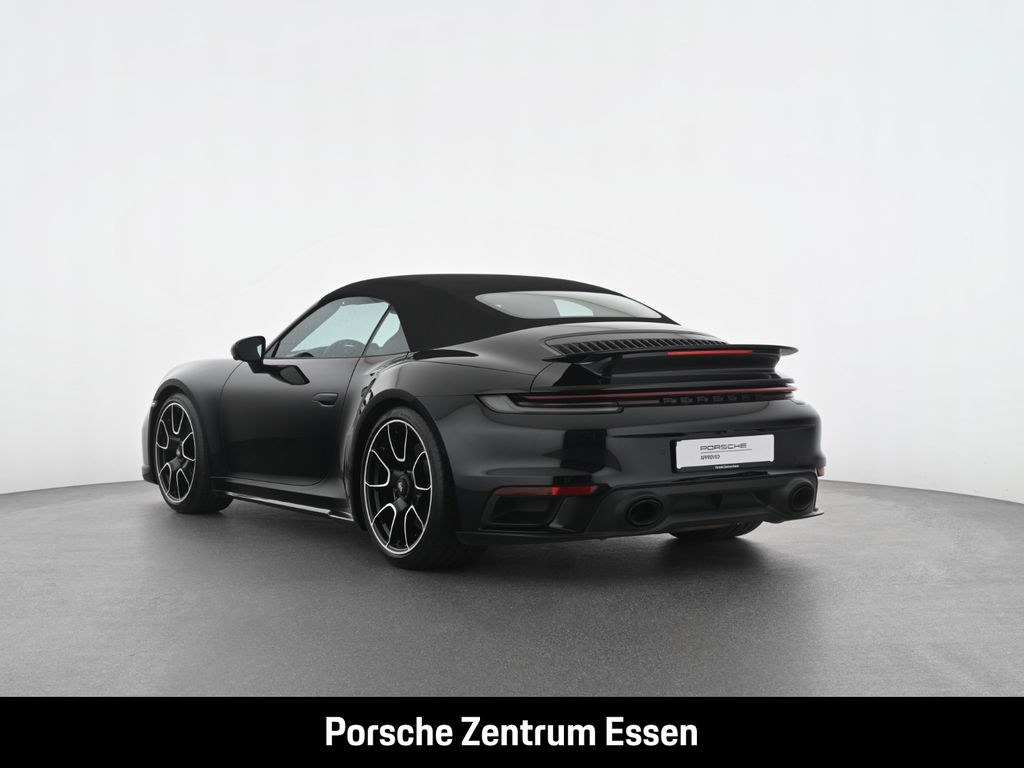 Porsche 992 2023