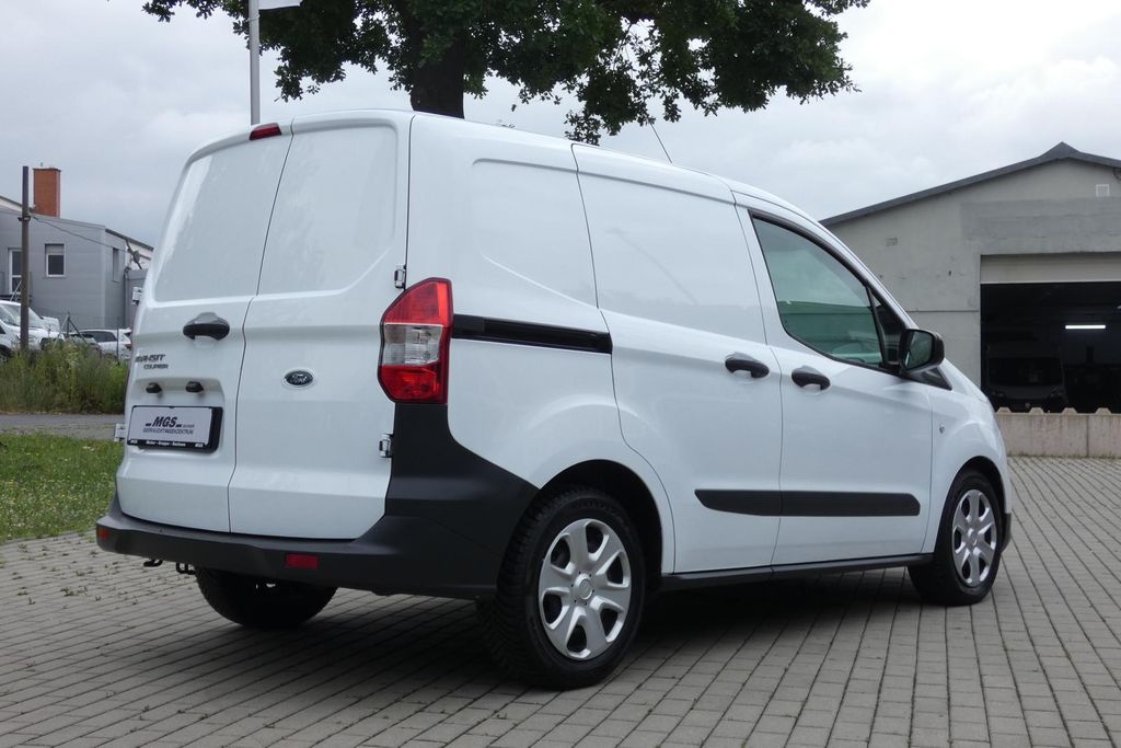 Ford Transit Courier 2022