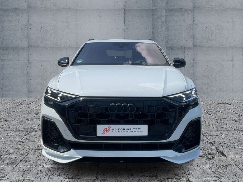 Audi SQ8 2024