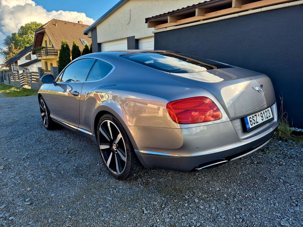 Bentley Continental GT 2013