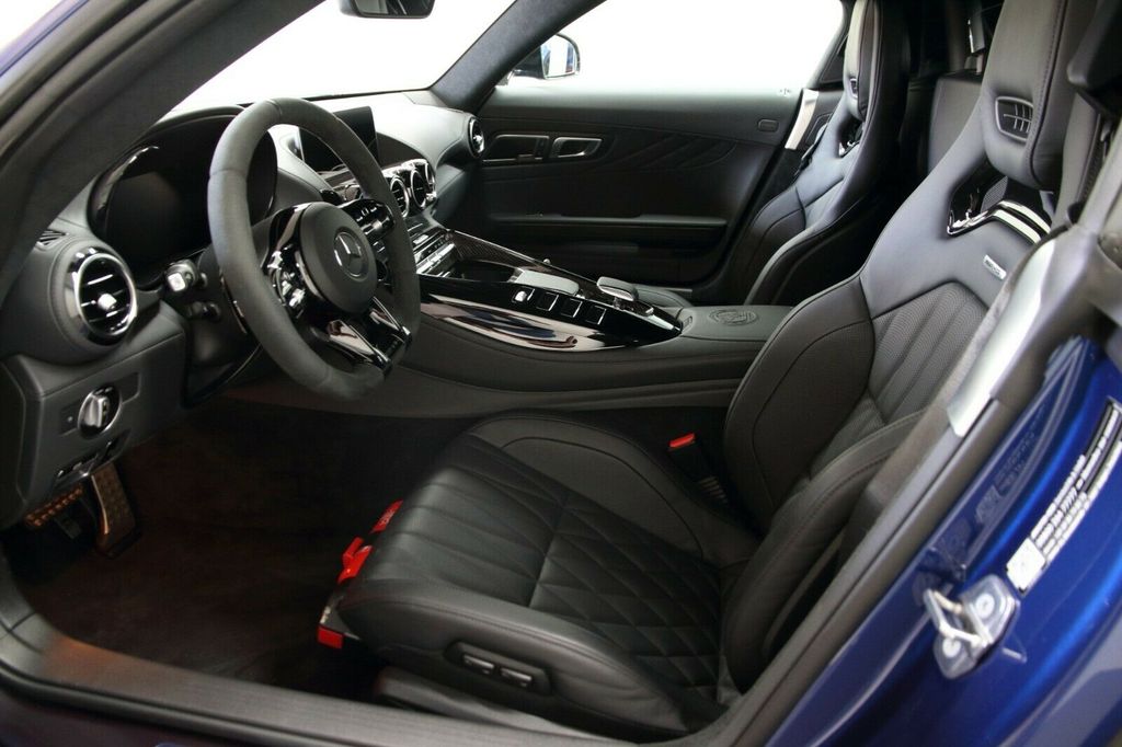 Mercedes-Benz AMG GT R 2022