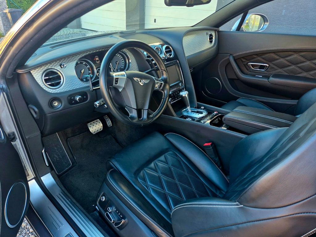 Bentley Continental GT 2013