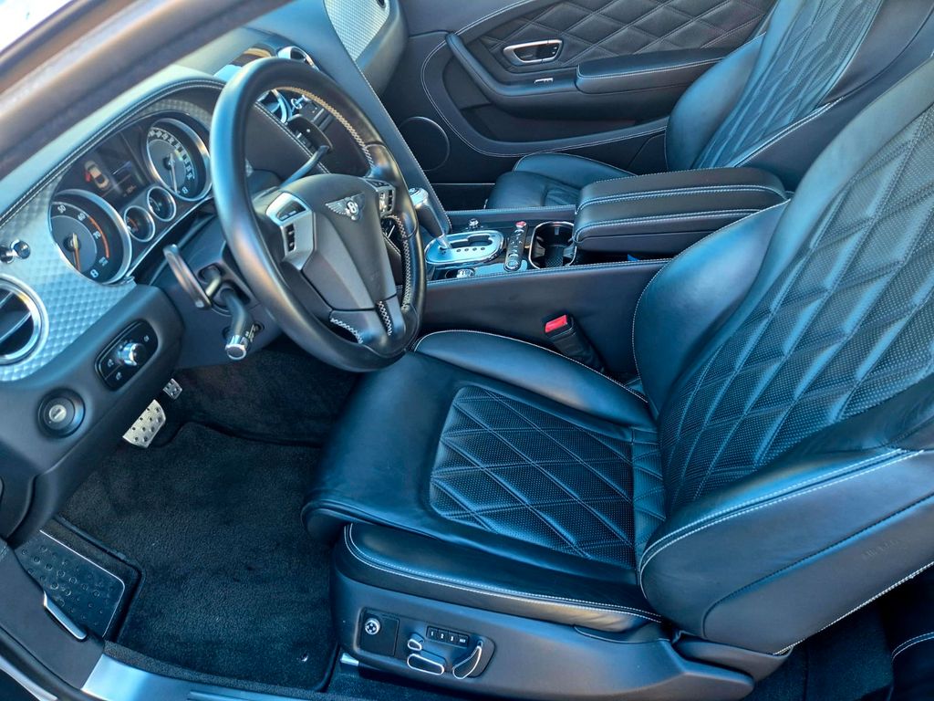 Bentley Continental GT 2013