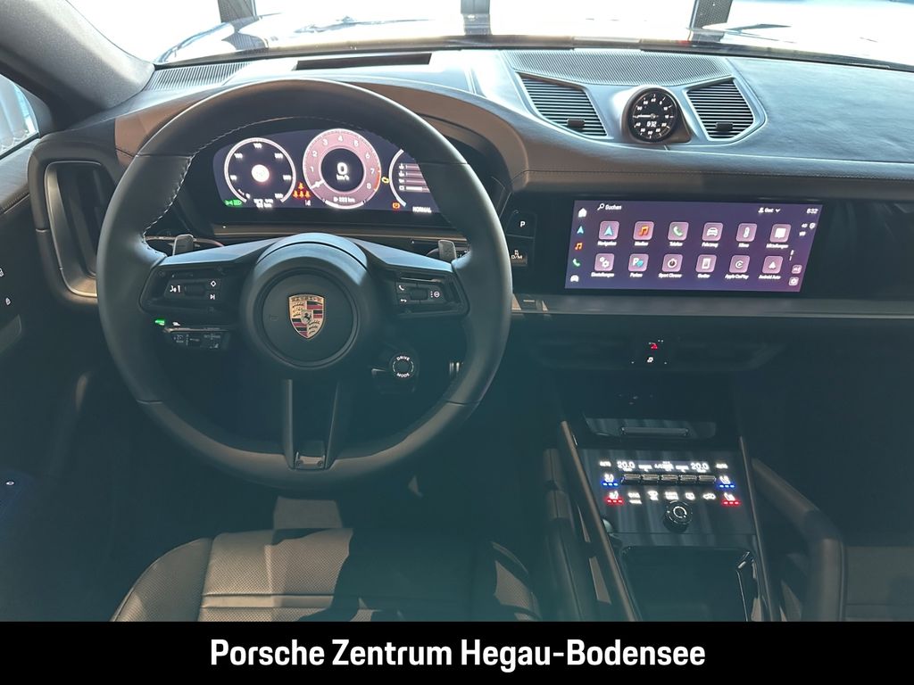 Porsche Cayenne 2025