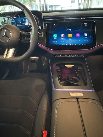 Mercedes-Benz E 220 2025