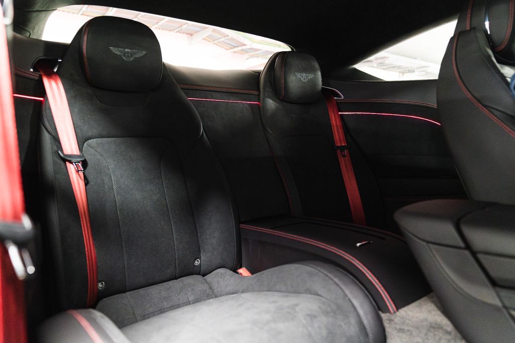 Bentley Continental GT 2024