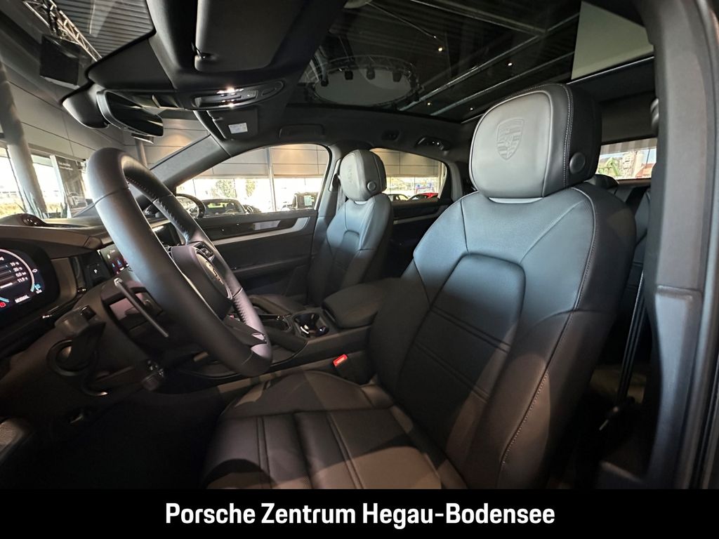 Porsche Cayenne 2025