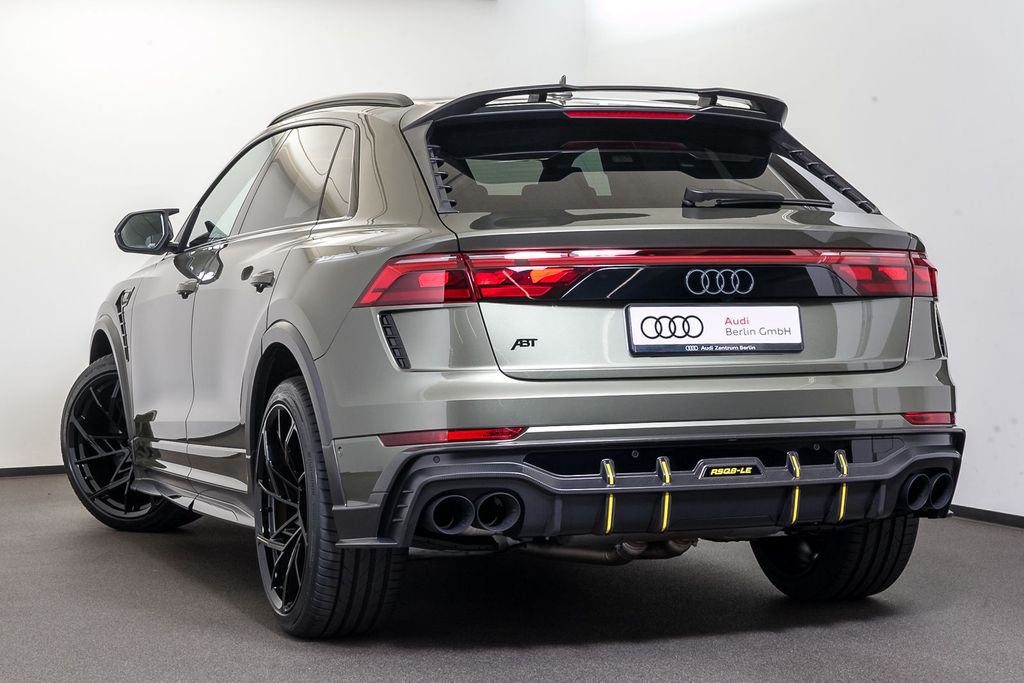 Audi RSQ8