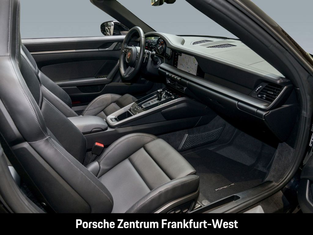 Porsche 992 2024