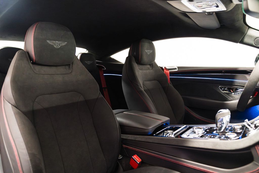Bentley Continental GT 2024