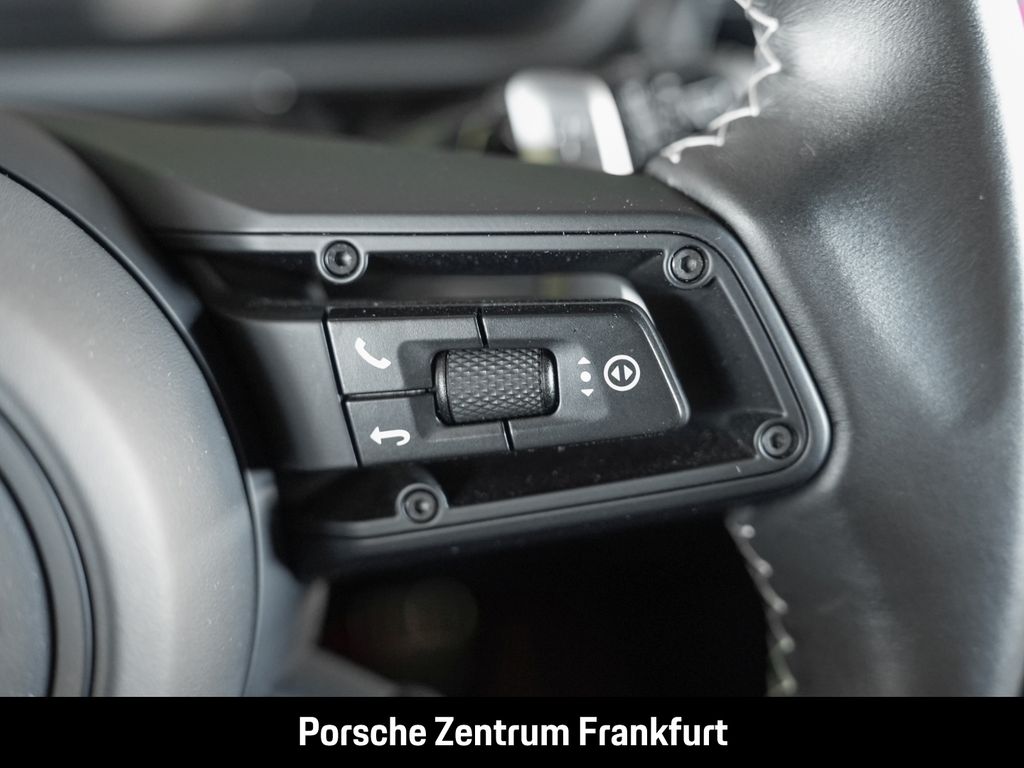 Porsche Cayenne 2024