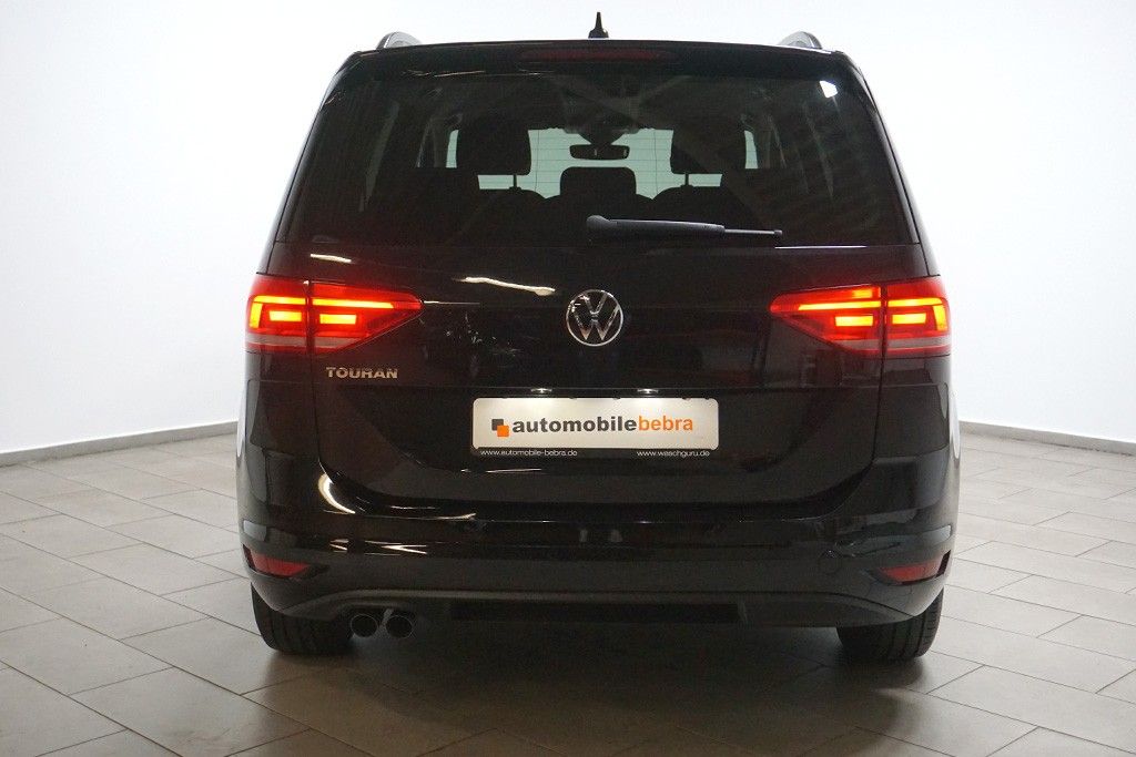 Volkswagen Touran 2021