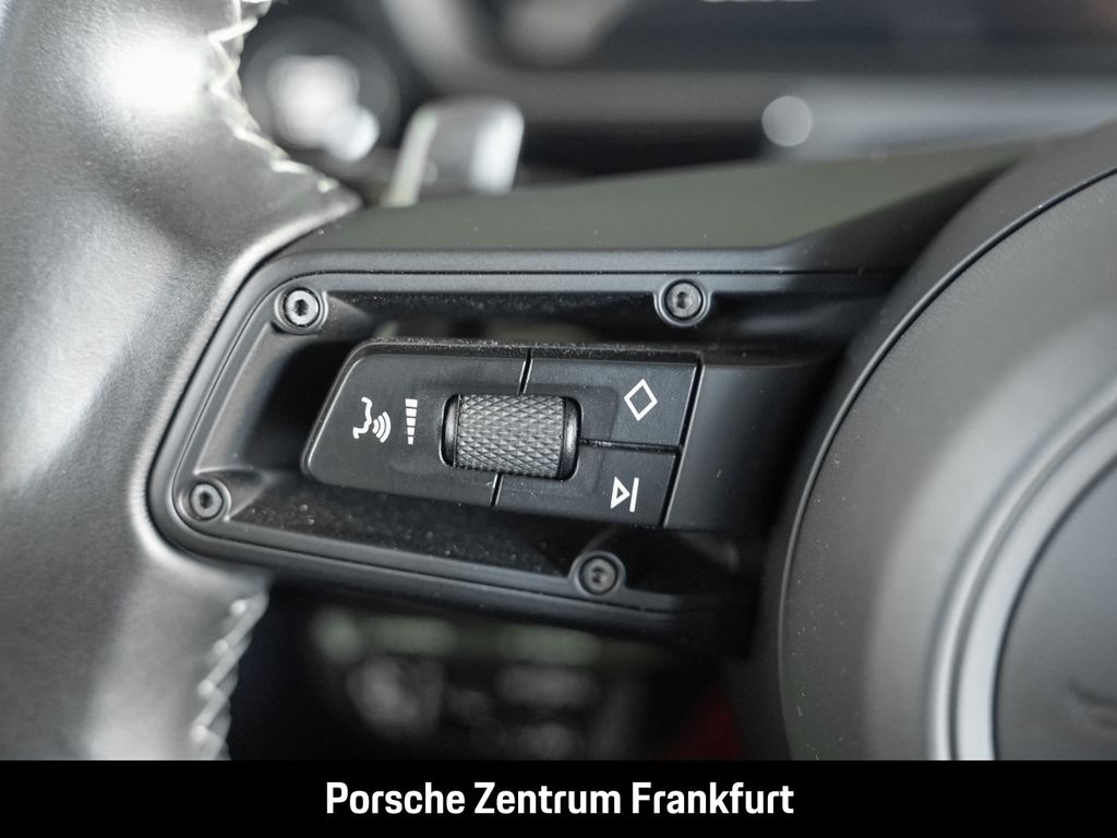 Porsche Cayenne 2024