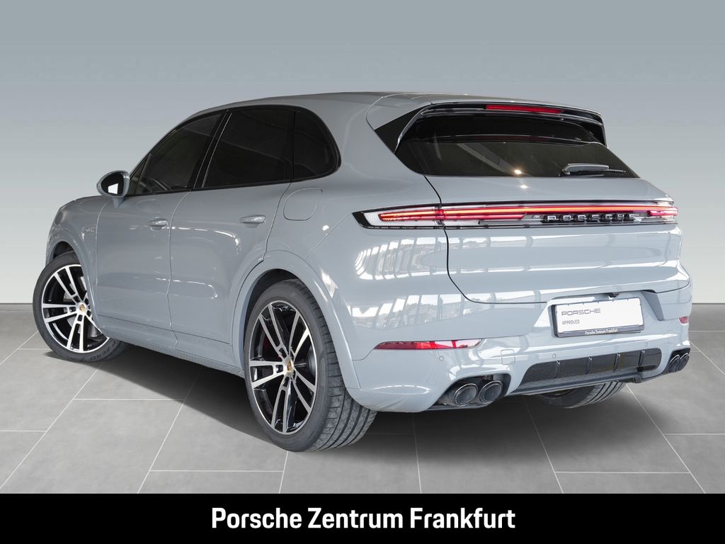 Porsche Cayenne 2024