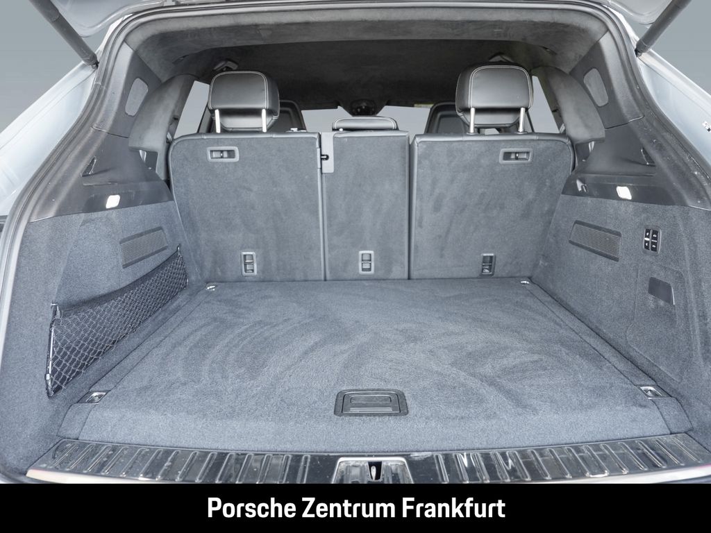 Porsche Cayenne 2024