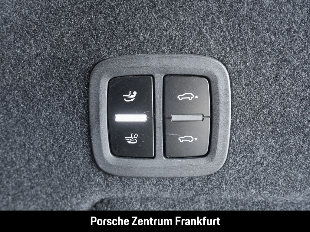 Porsche Cayenne 2024