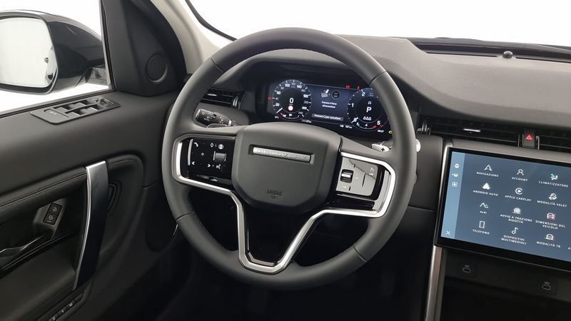 Land Rover Discovery Sport 2024