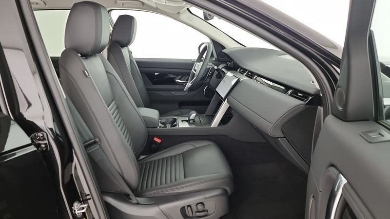 Land Rover Discovery Sport 2024