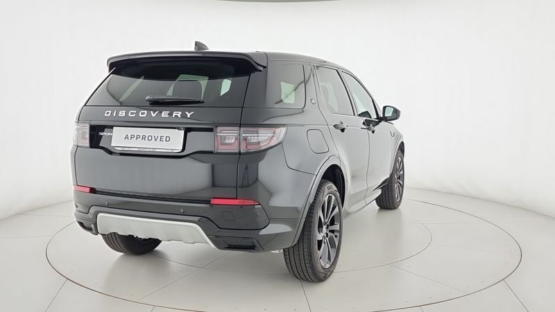 Land Rover Discovery Sport 2024