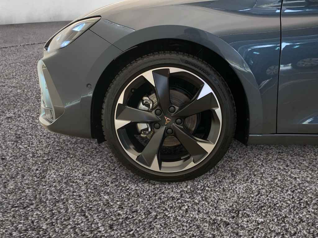 Cupra Leon 2025