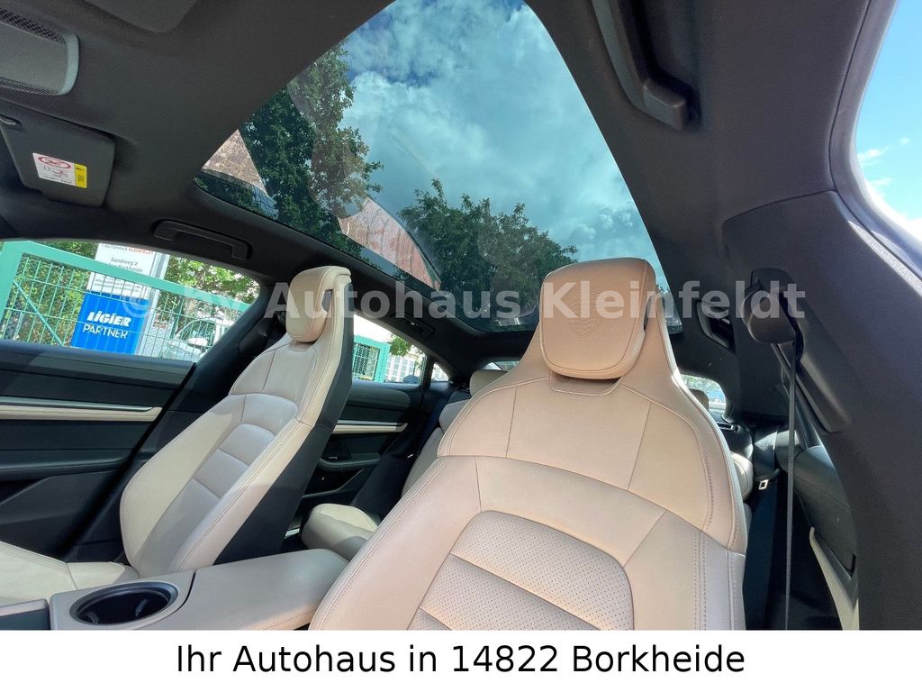 Porsche Taycan 2021