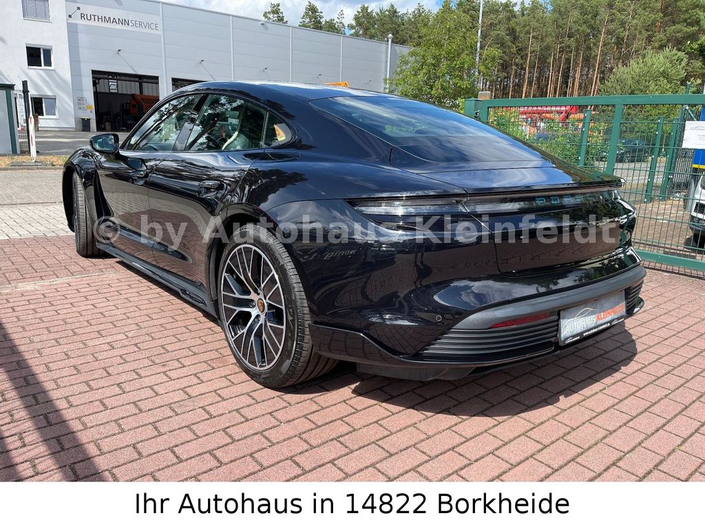 Porsche Taycan 2021
