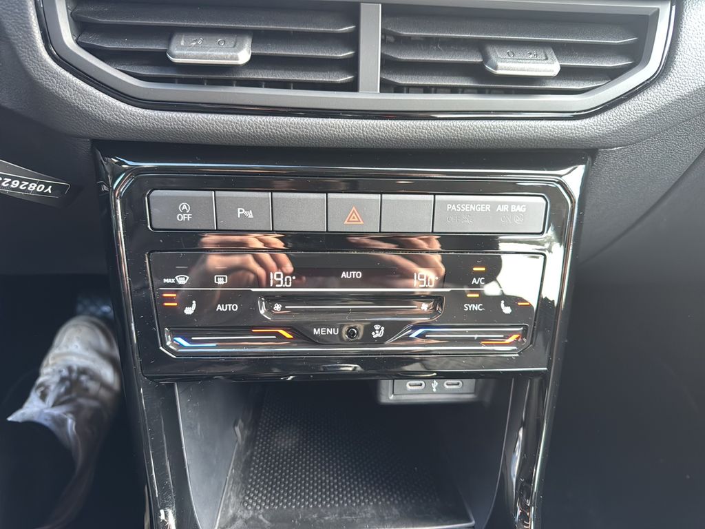 Volkswagen T-Cross 2024