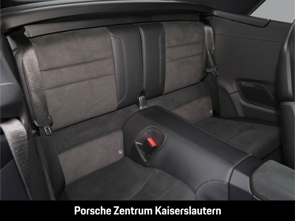 Porsche 992 2024