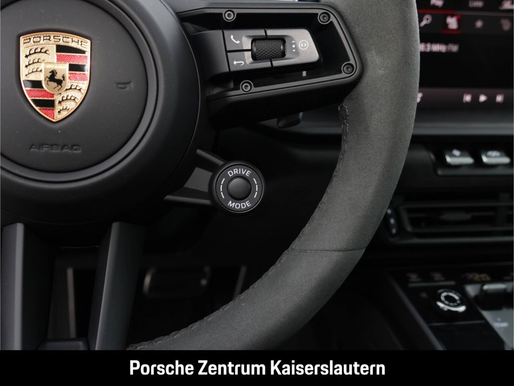 Porsche 992 2024