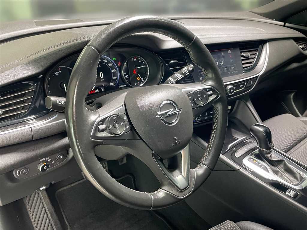 Opel Insignia 2022