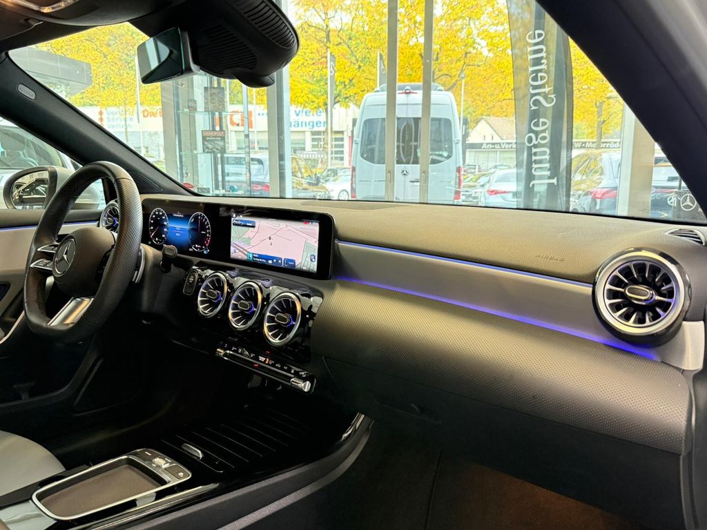 Mercedes-Benz A 250 2024