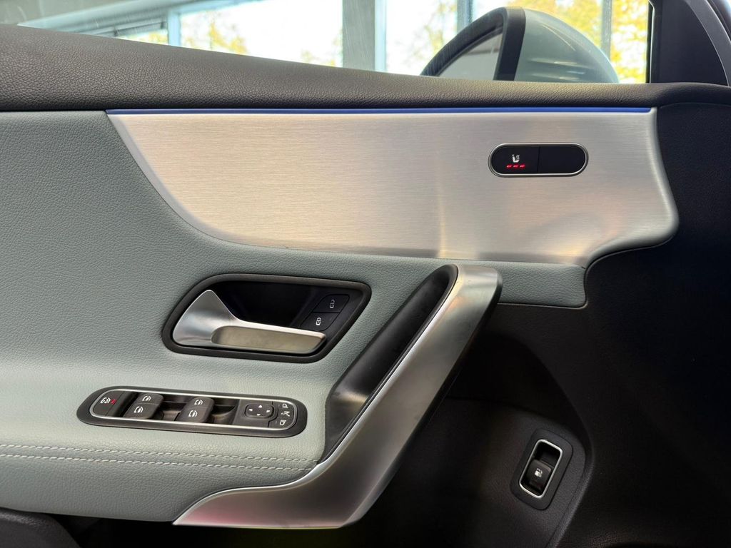 Mercedes-Benz A 250 2024