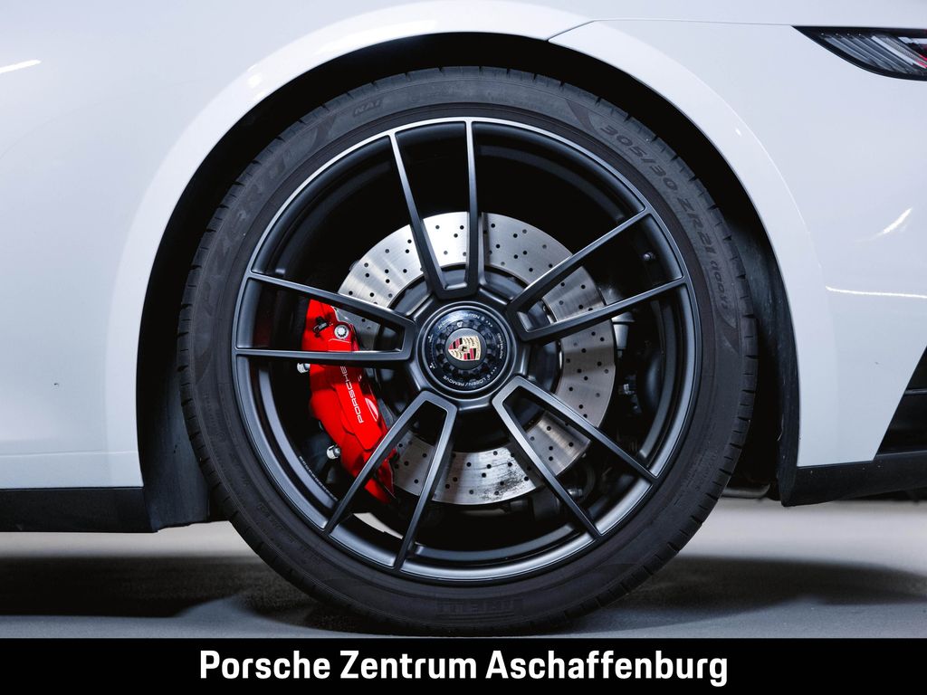 Porsche 992 2024